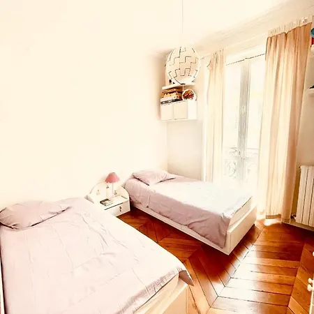 Appartamento 140m2 Proche Des Champs Elysées *
